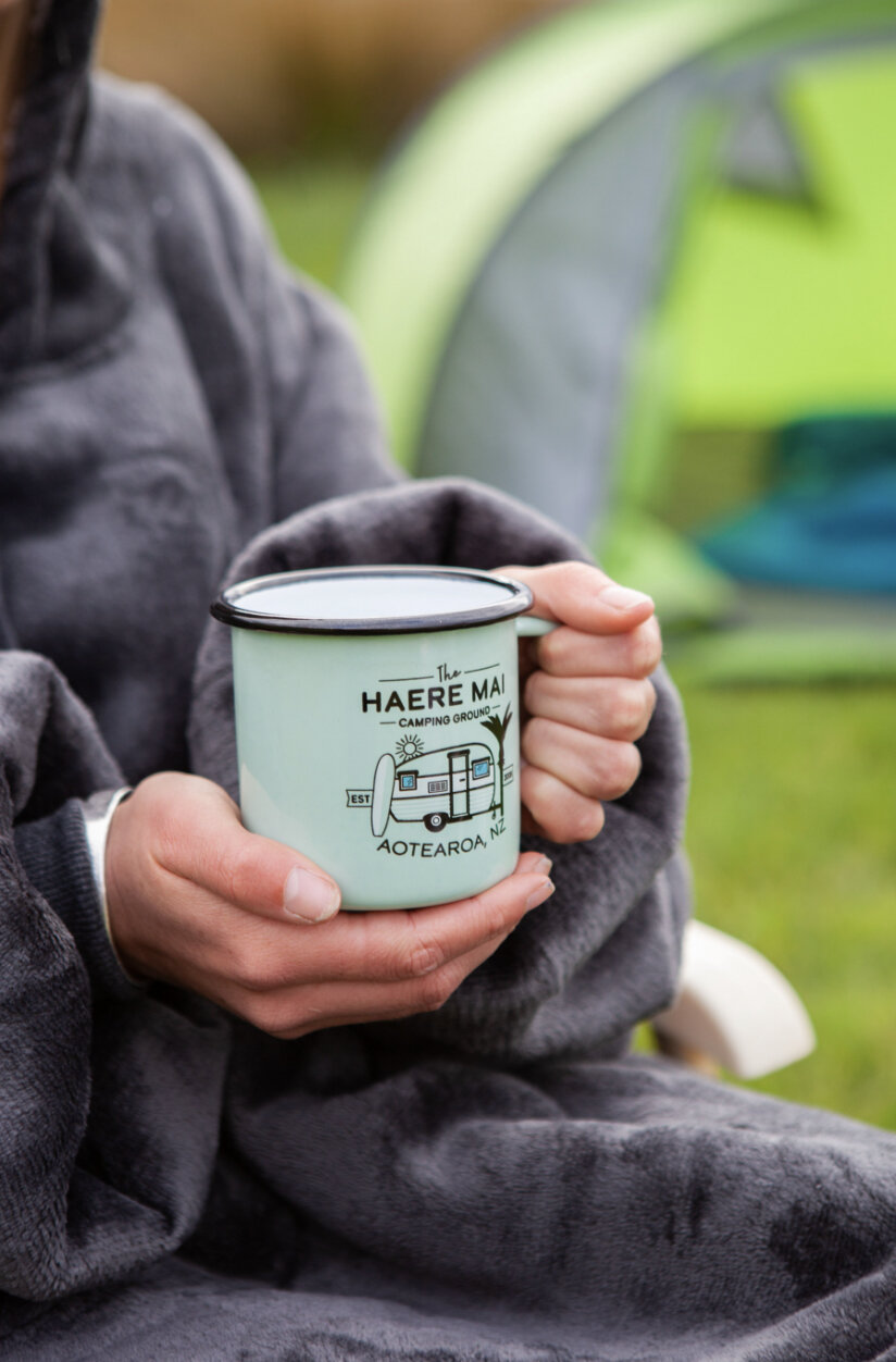 Moana Road - Enamel Mug Haere Mai Mint Small