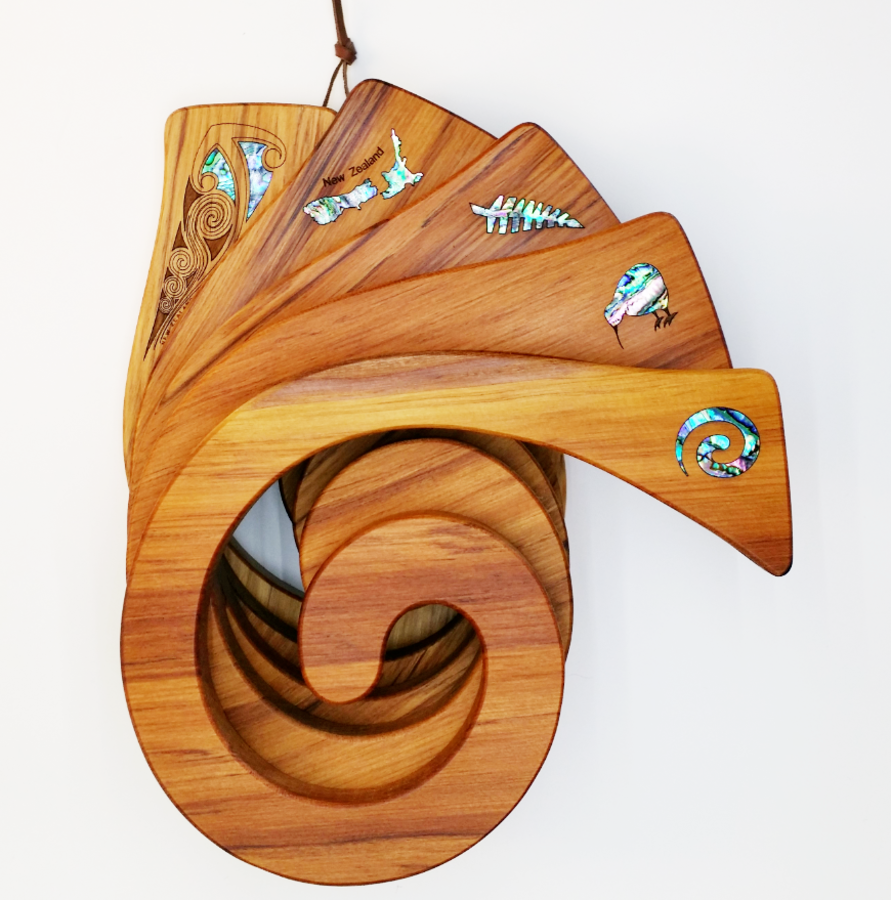Romeyn Woodcrafts - Single Kauri Tablemat - Paua Koru