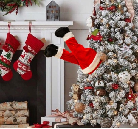 Prestige Trenz International - Christmas Animated Kicking Legs
